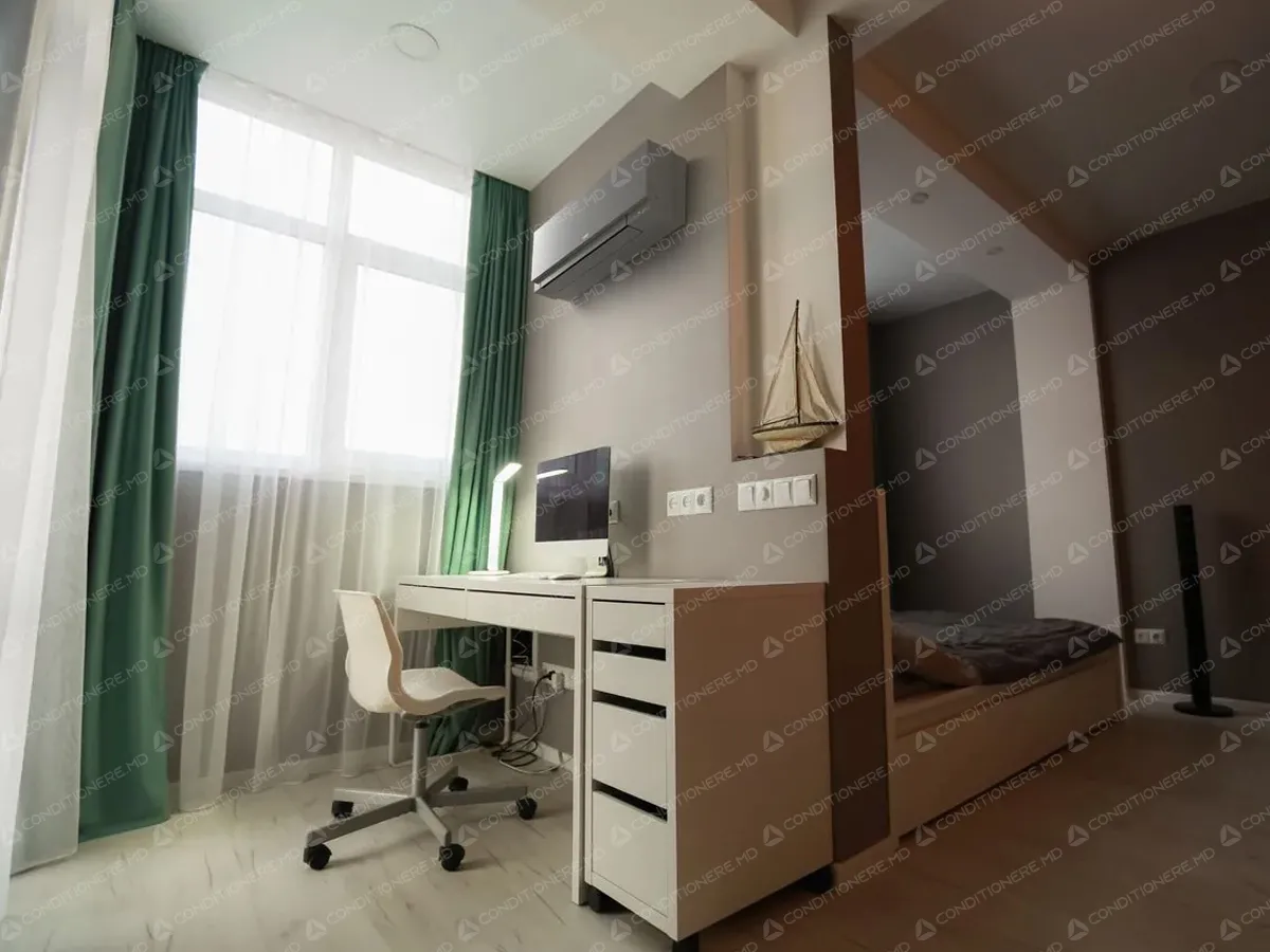 Unitate interioară a conditionerului Mitsubishi Electric MSZ-EF25 VGK S (gri perlat)